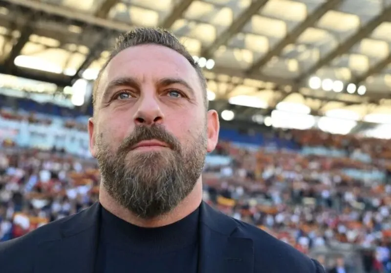 Chuyến phiêu lưu ngắn ngủi và bước chuyển mình sang sự nghiệp huấn luyện