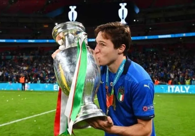 Chức vô địch Euro 2020 và vai trò không thể thay thế