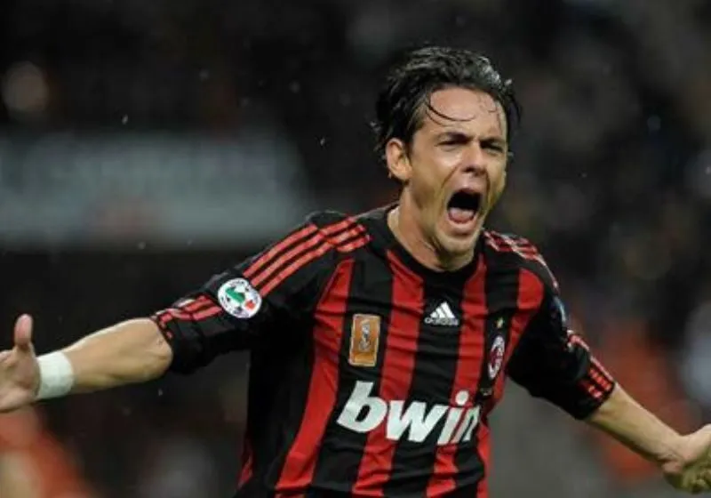 Trở thành huyền thoại bất tử tại AC Milan