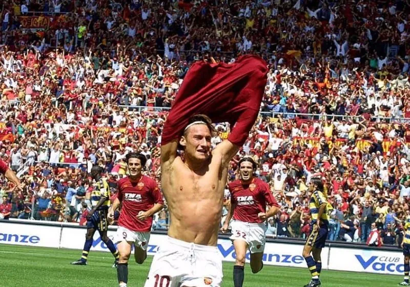 Đỉnh cao sự nghiệp với Scudetto 2001