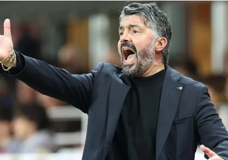 Hành trình trên băng ghế chỉ đạo - Thử thách và bản lĩnh