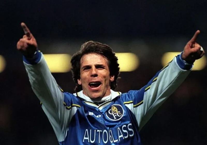 "Quỷ lùn" ma thuật làm say đắm Stamford Bridge