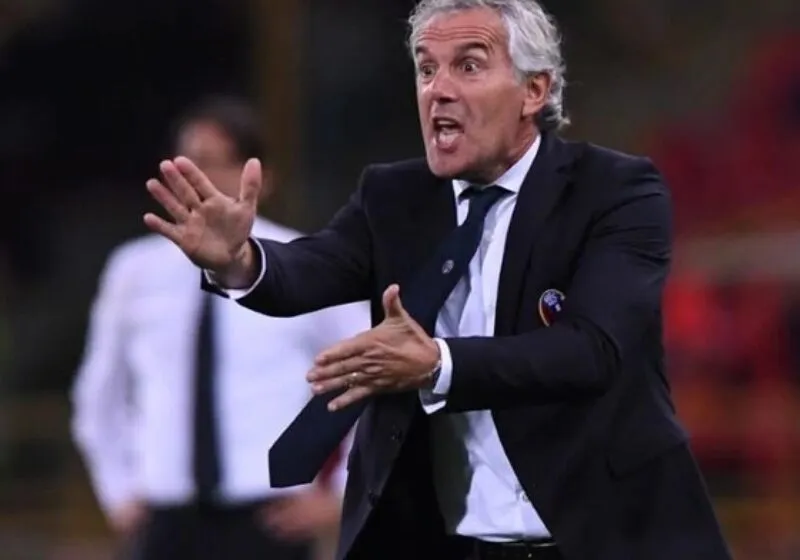 Thử thách cực đại với chiếc ghế nóng ở đội tuyển Ý