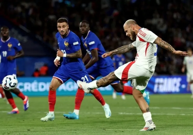 Mùa 2024–25 Ý thắng 3–1 trước Pháp ở trận tứ kết