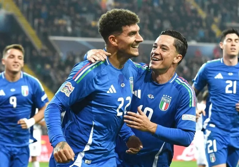 Tuyển Ý Nhạt Nhòa Sắc Màu Thiên Thanh