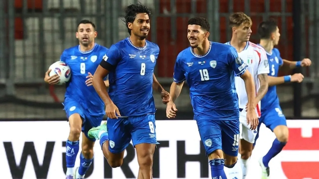 Tuyển Ý Nhạt Nhòa Sắc Màu Thiên Thanh